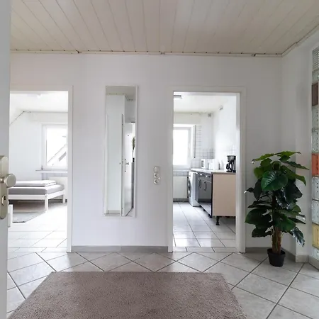 Ferienwohnung/messewohnung 公寓 *